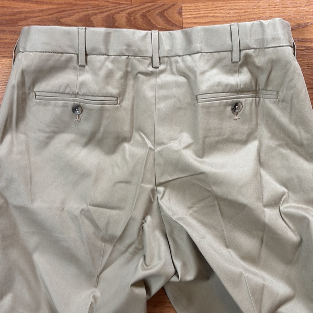 NWT Lands' End Traditional Fit Comfort Waist Chino Pants in Khaki Size 35 - Picture 7 of 10